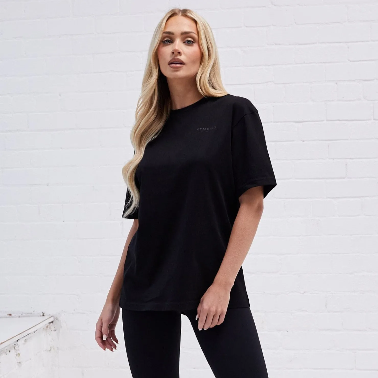 Tops & T-Shirts<Gym King Established Boyfriend Tee Black