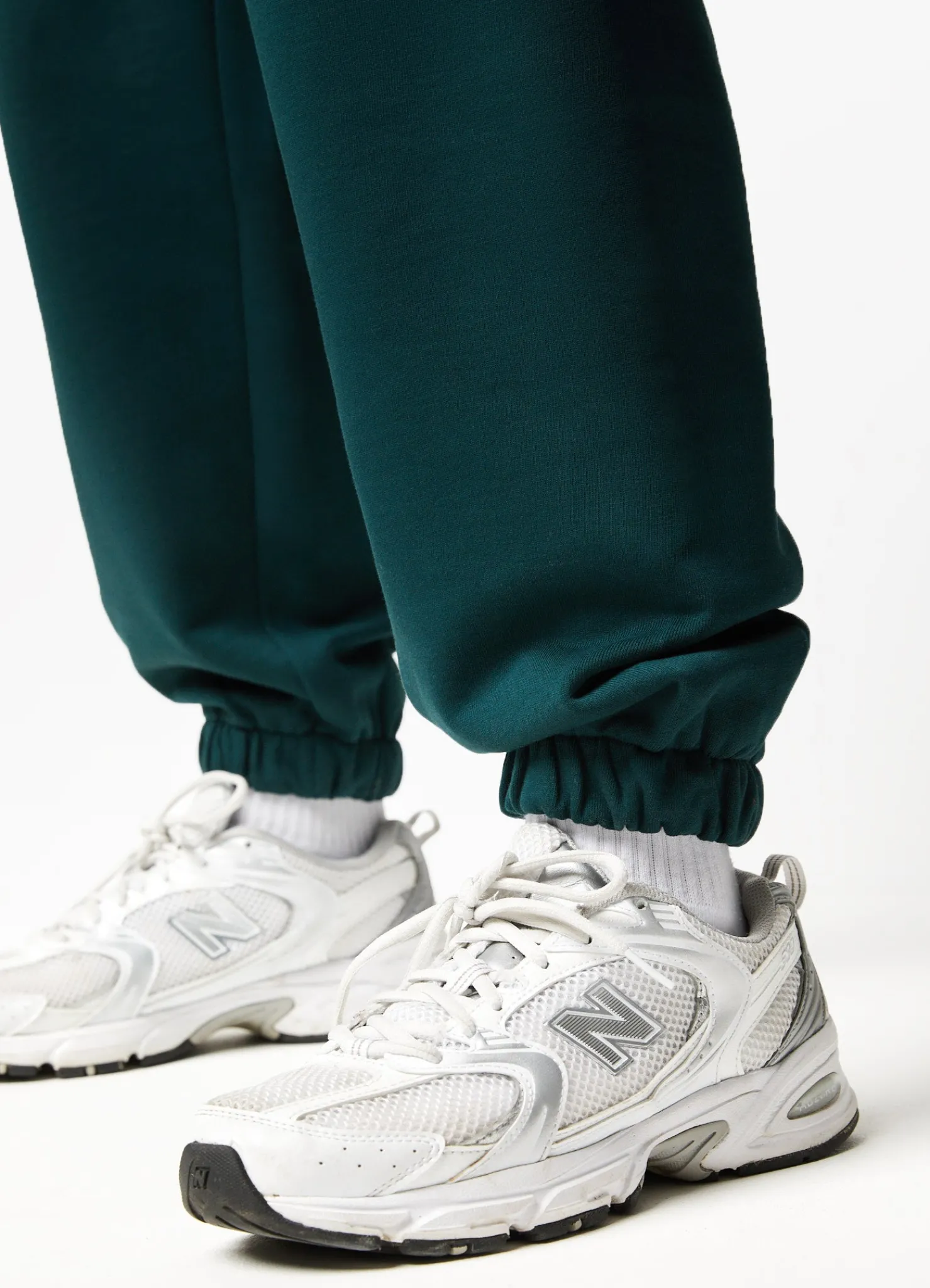 Joggers<Gym King Established Relaxed Fit Jogger Pine Green