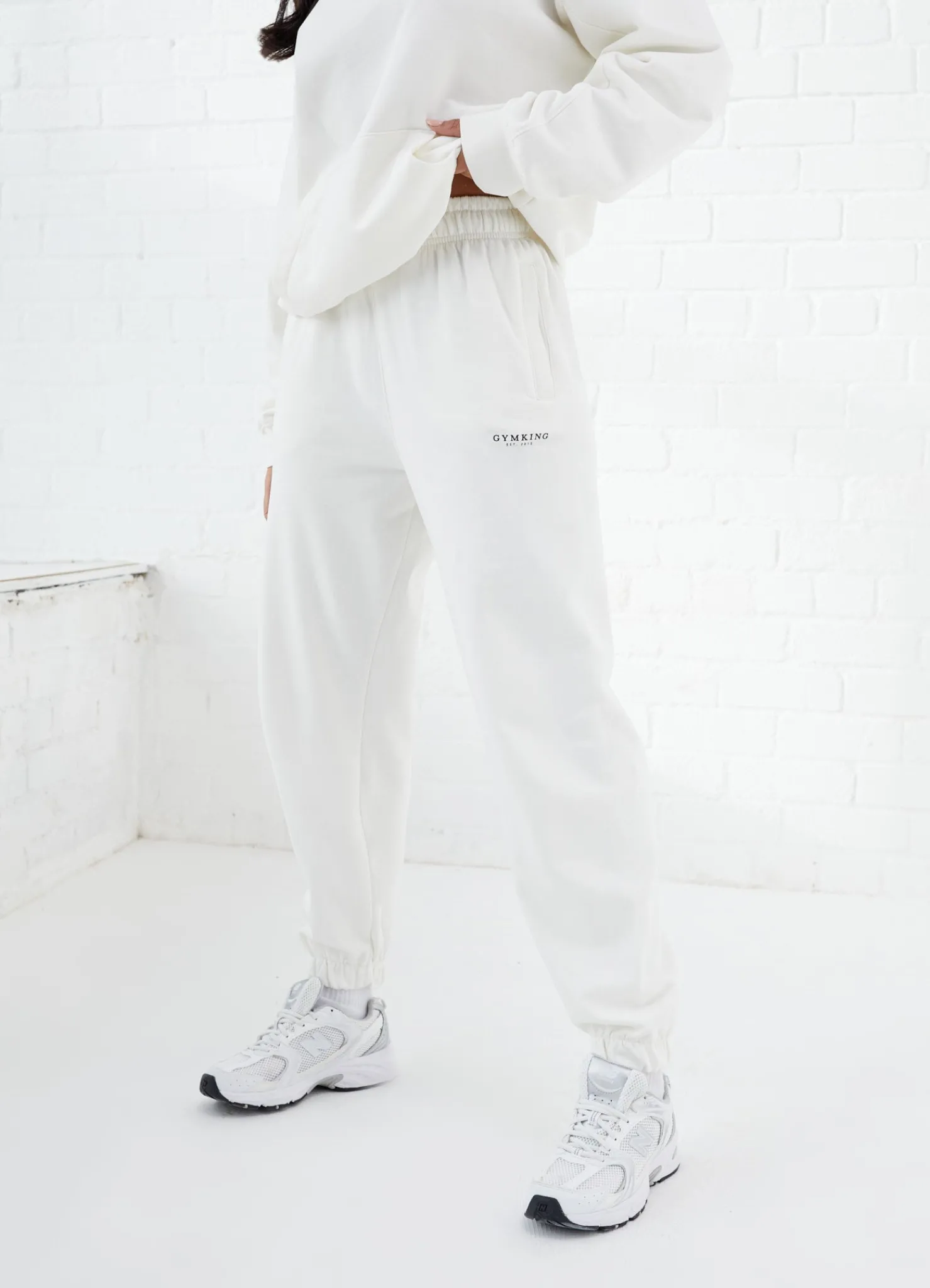 Tracksuits<Gym King Established Relaxed Tracksuit Cream