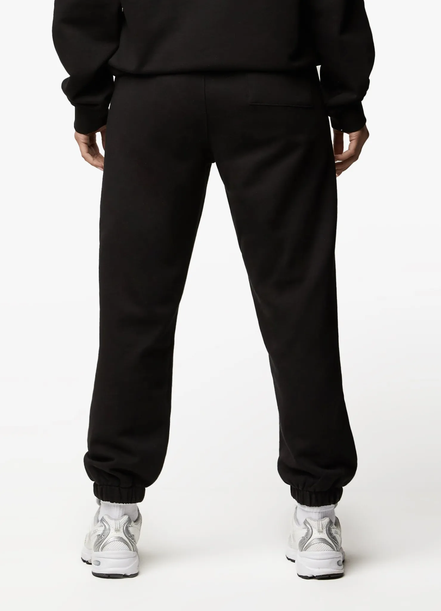 Joggers<Gym King Established Relaxed Fit Jogger Black