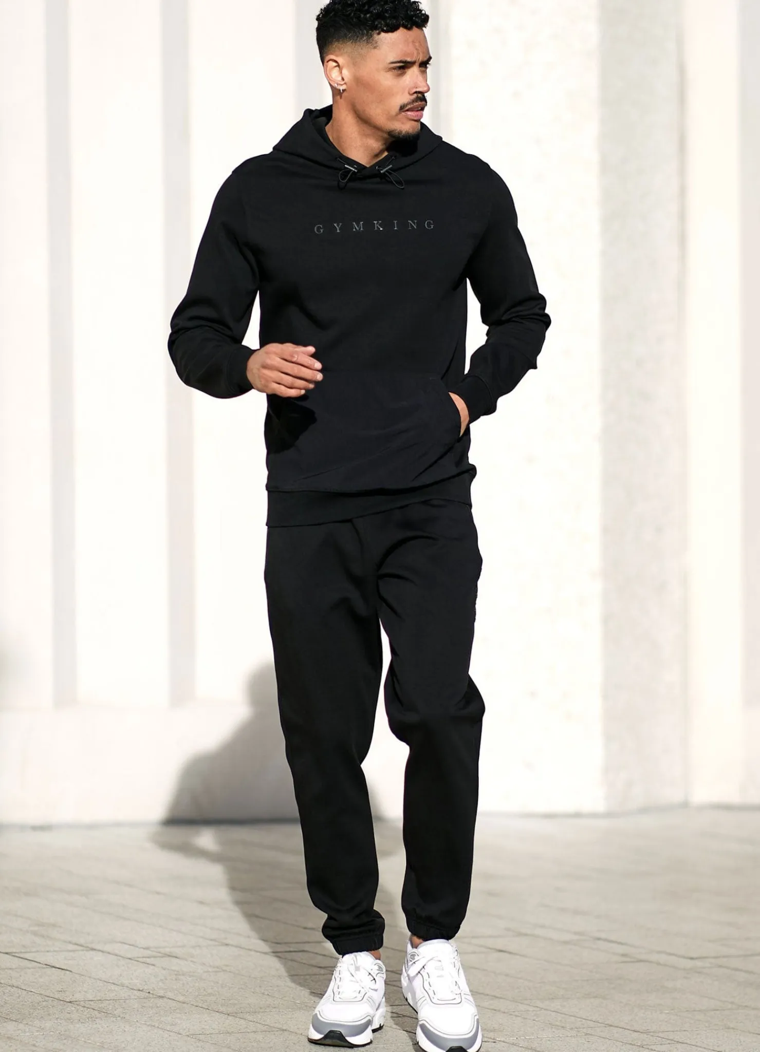 Sweatshirts & Hoodies<Gym King Linear Print Interlock Hood Black