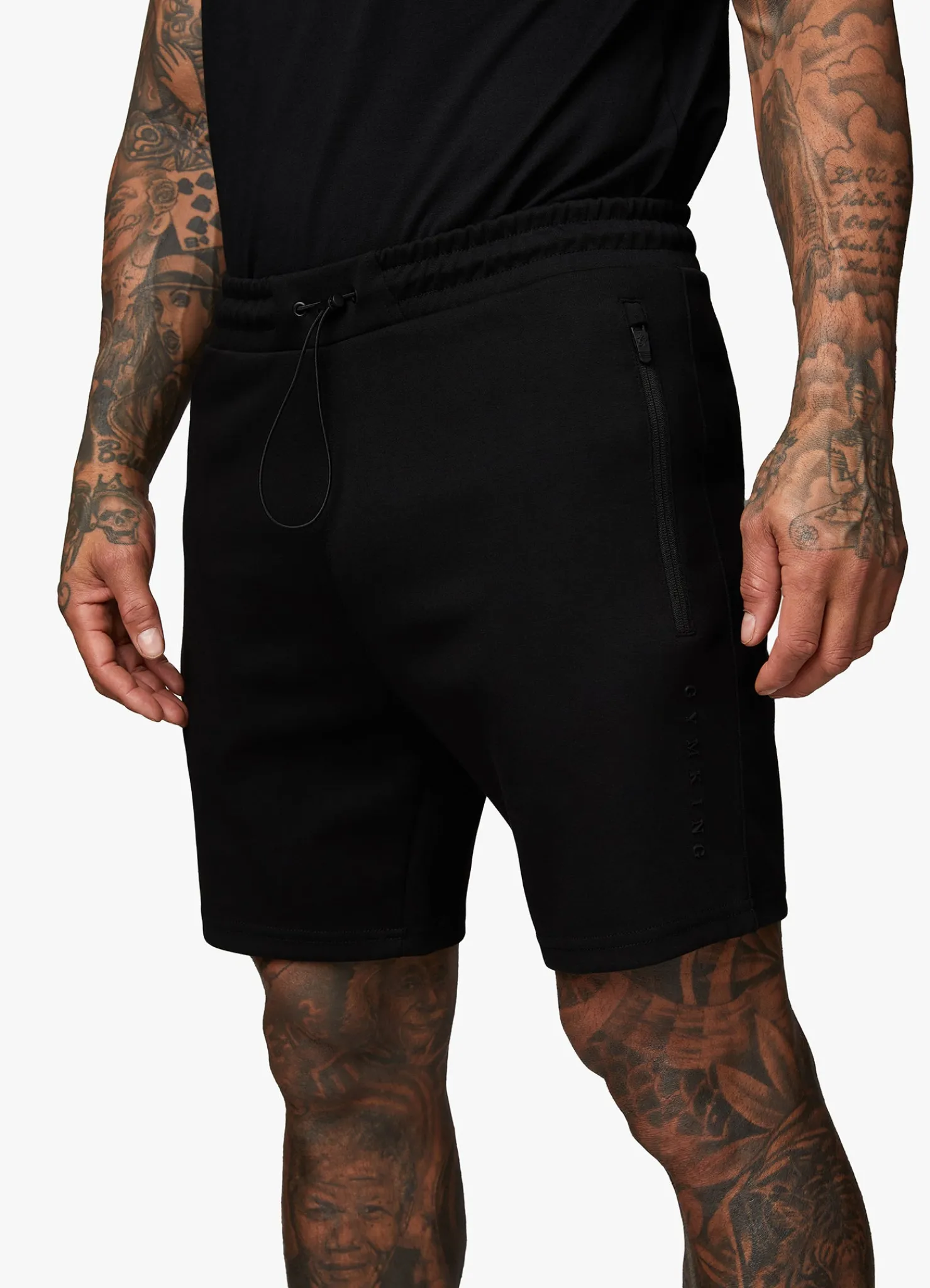 Shorts<Gym King Linear Print Interlock Short Black