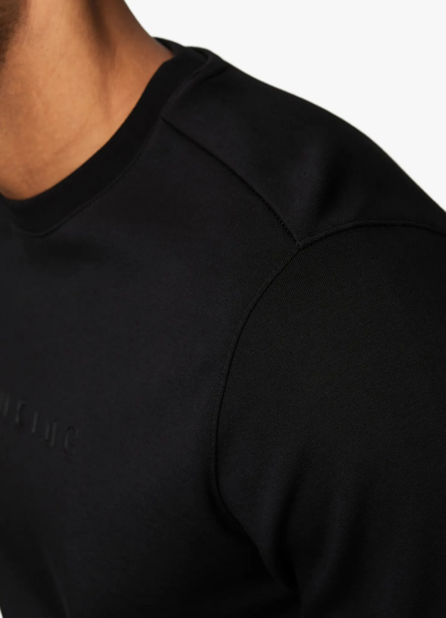 Sweatshirts & Hoodies<Gym King Linear Print Interlock Crew Black