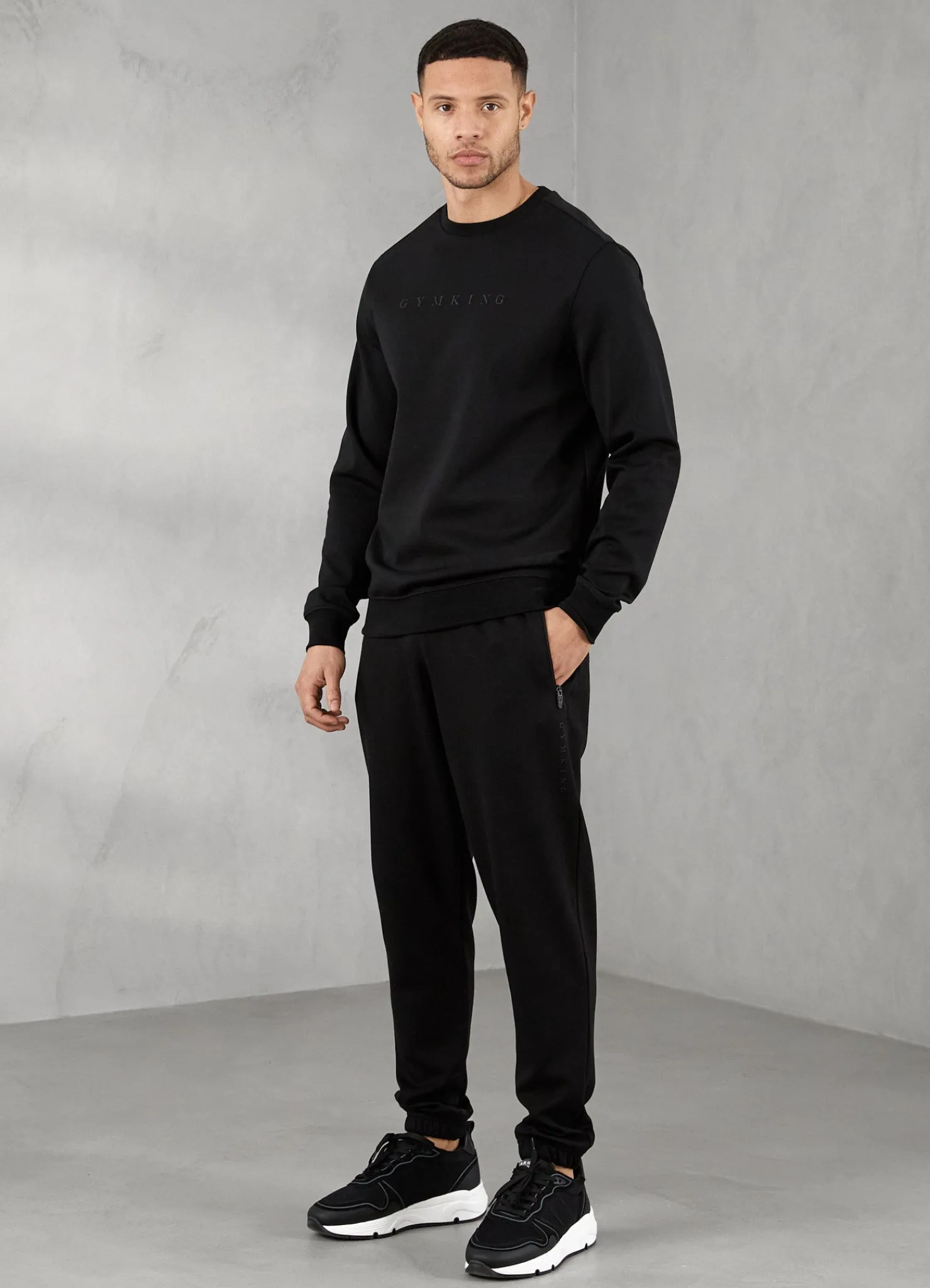 Sweatshirts & Hoodies<Gym King Linear Print Interlock Crew Black