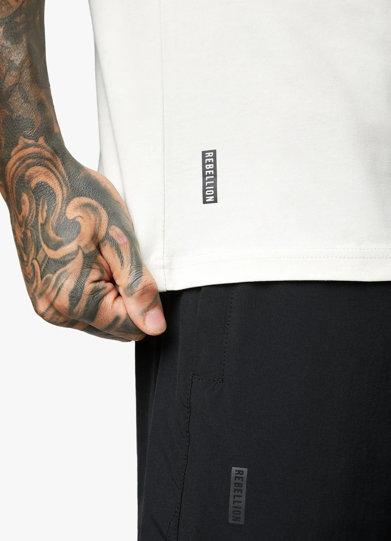T-Shirts<Gym King Rebellion Tee Antique White