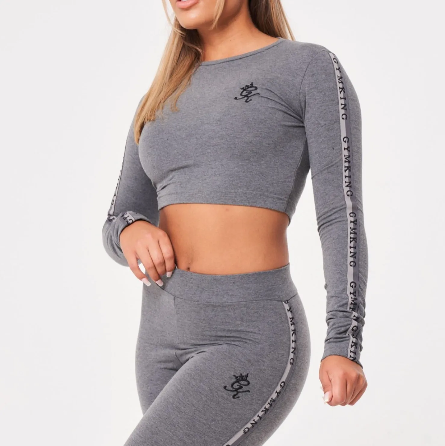 Tops & T-Shirts<Gym King Results Tape Longsleeve Crop Mid Grey Marl
