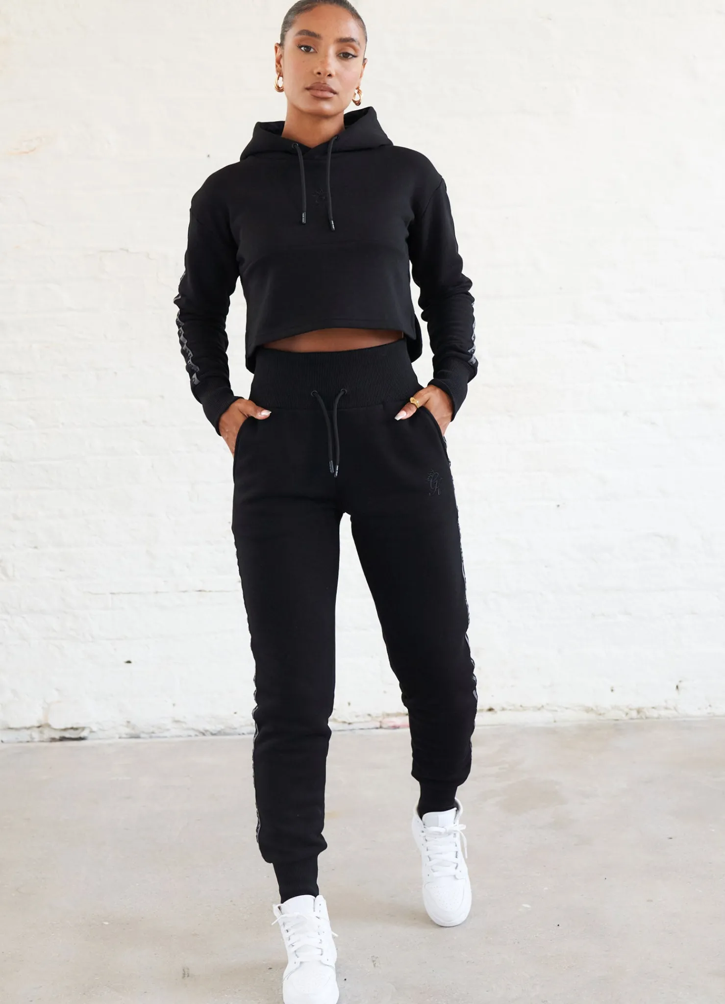 Hoodies<Gym King Results Tape Sky Crop Hood Black