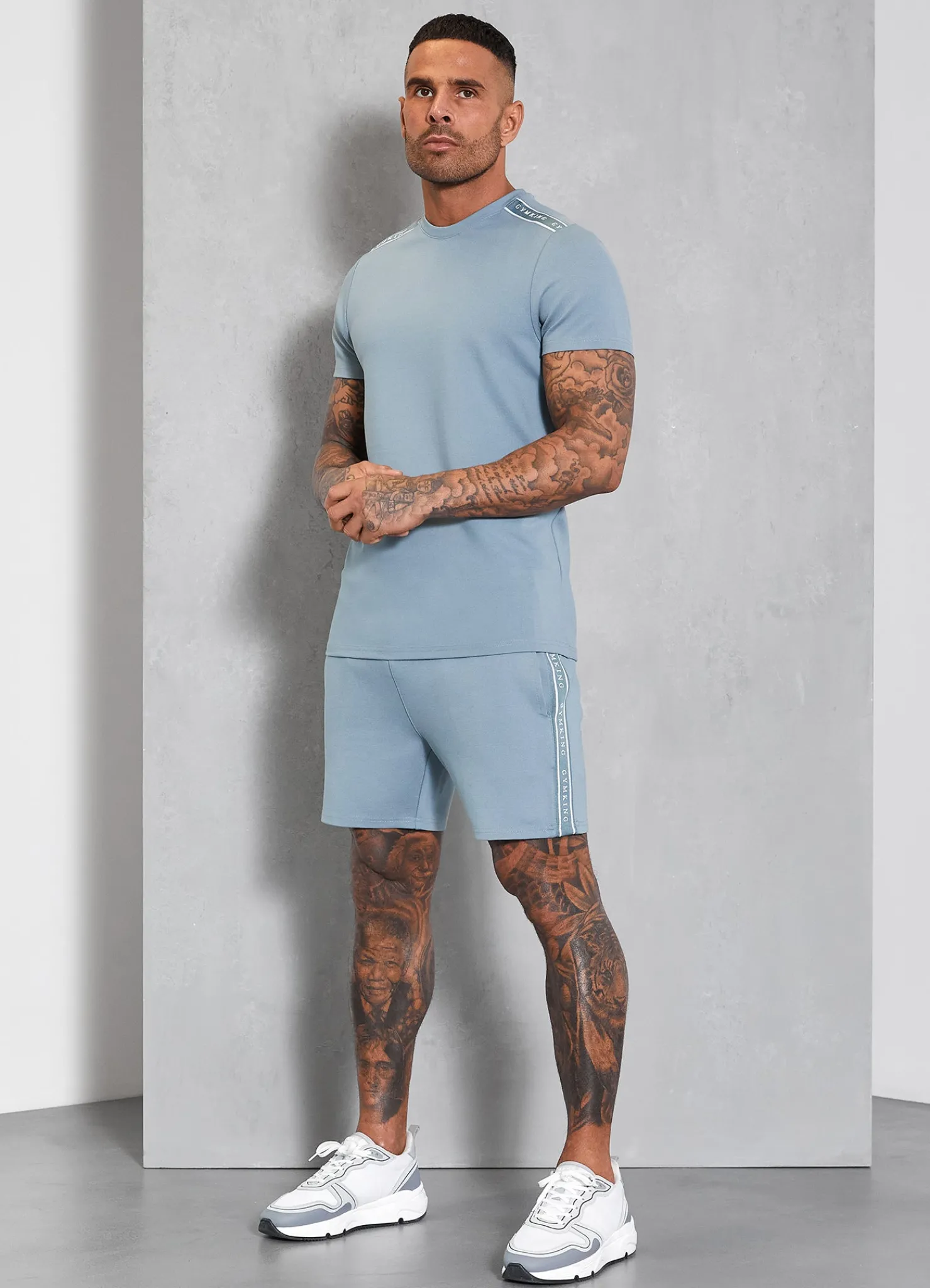 Shorts<Gym King Signature Taped Short Sage