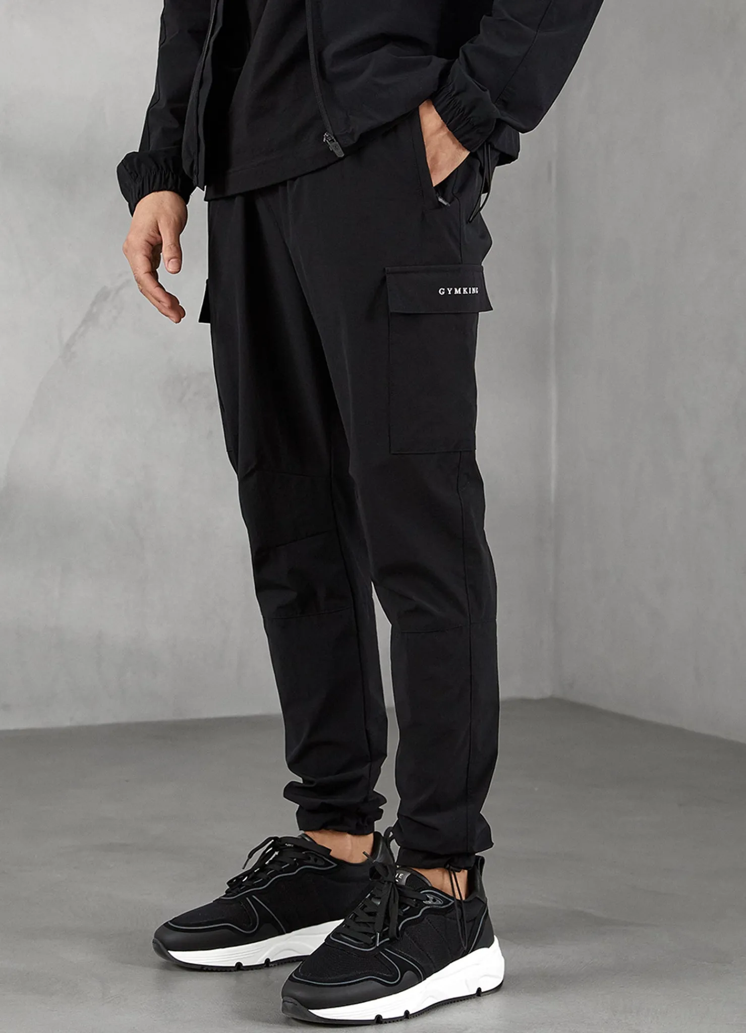 Tracksuit Bottoms<Gym King Utility Woven Cargo Pant Black
