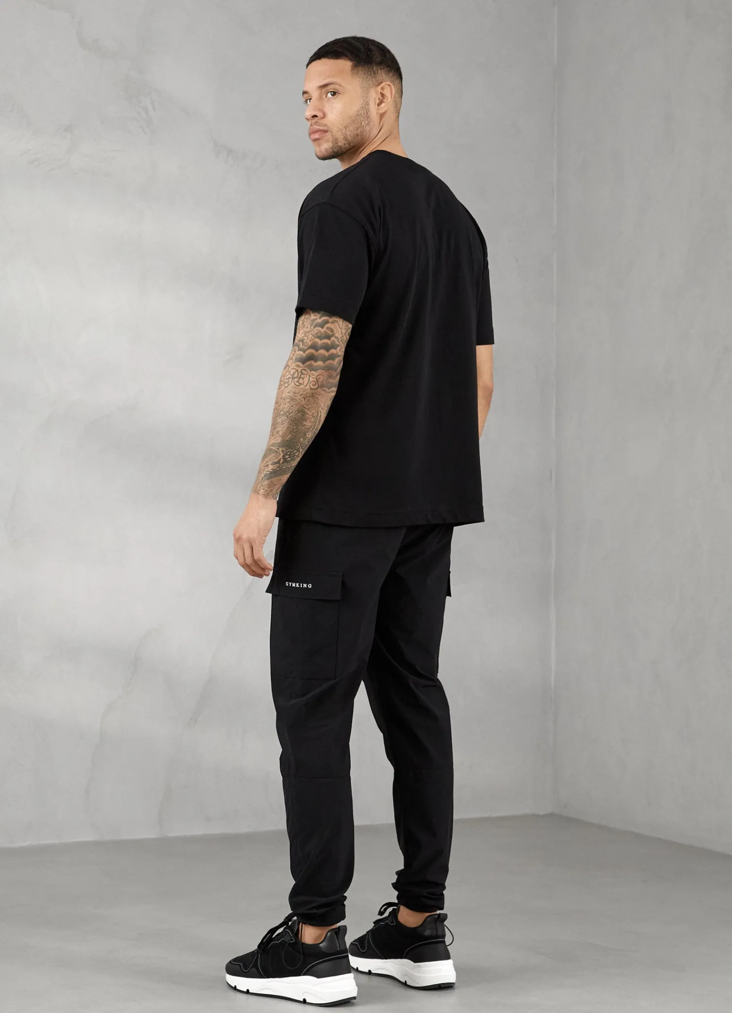 Tracksuit Bottoms<Gym King Utility Woven Cargo Pant Black